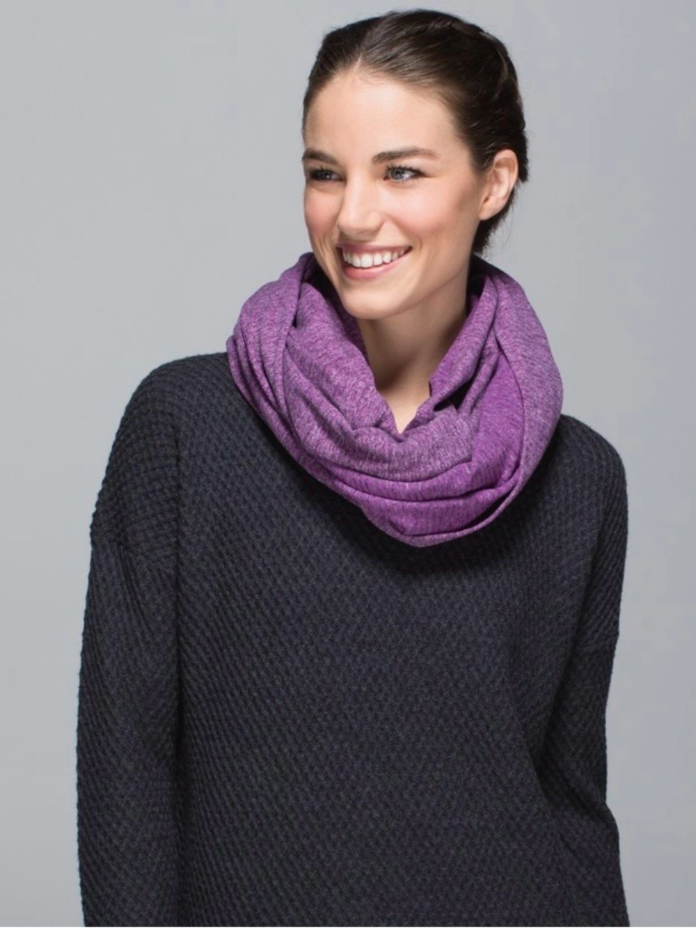 Lululemon Vinyasa Scarf *Rulu
Mini Check Pique Ultra Violet Heathered Black - Picture 3 of 9